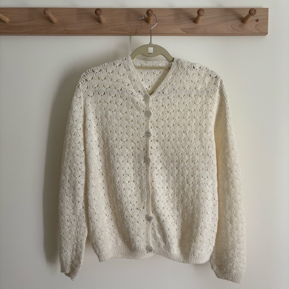 Vintage Eyelet Cream Cardigan, S/M